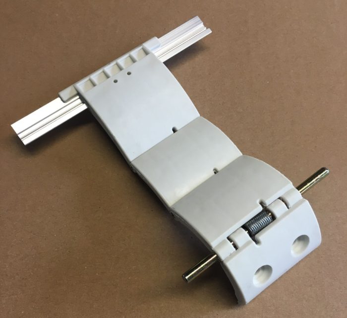 77mm Lath Roller Door Locking Strap 3 segment - White
