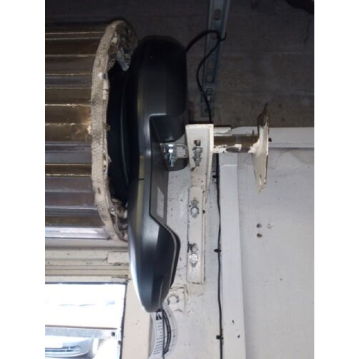 liftmaster-lm750-fitted