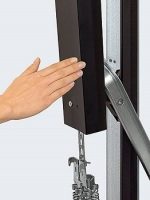Garador-Finger-Trap-Guard