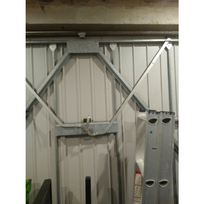 Garage-Door-Internal-Lock-Handle-Anti-Clockwise-back-of-door-3